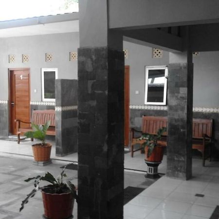 Tanjung Inn Wonosari Exterior photo
