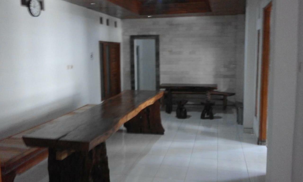 Tanjung Inn Wonosari Exterior photo